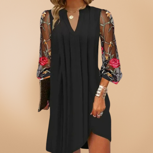 Elara™ – Elegantti musta minimekko