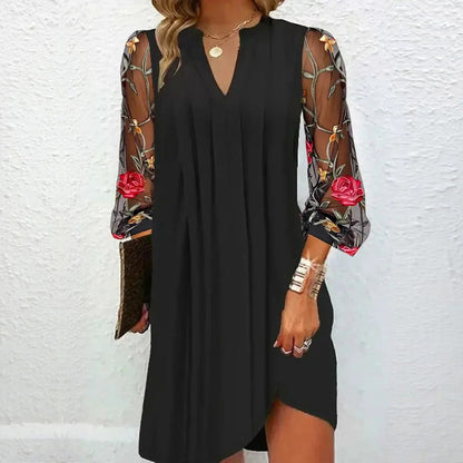Elara™ – Elegantti musta minimekko